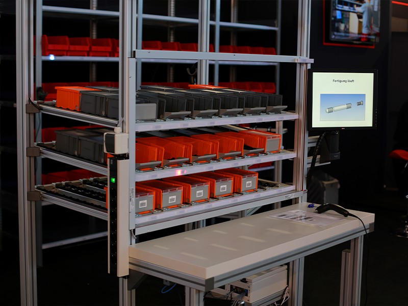 Mit dem Pick-by-Light System erhalten Sie eine Stand-alone-Lösung für über 100 verschiedene Montageabläufe